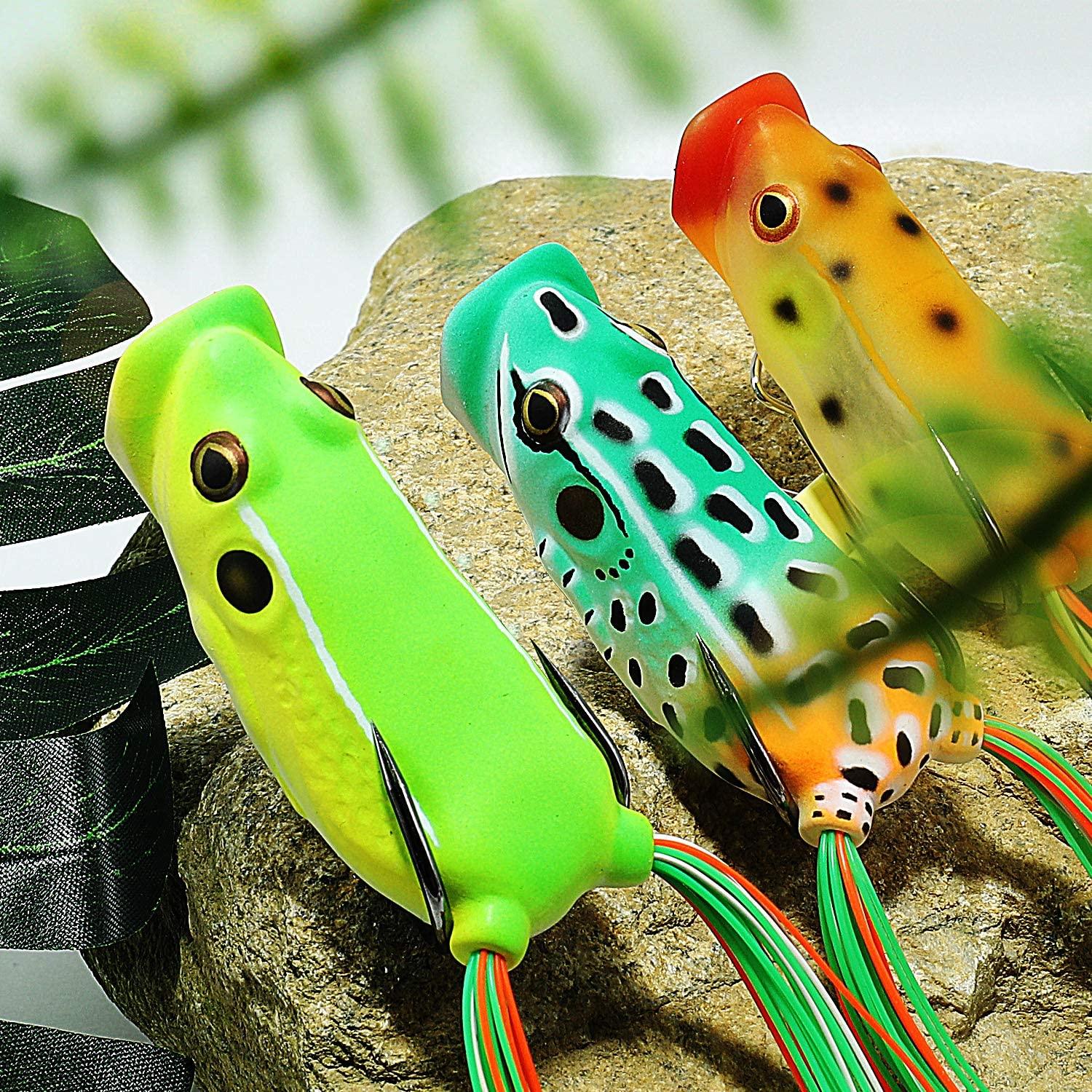 Topwater Popper Frog Lure with Skirt Tail